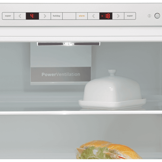 Bosch Serie 6 70/30 Fridge Freezer - White