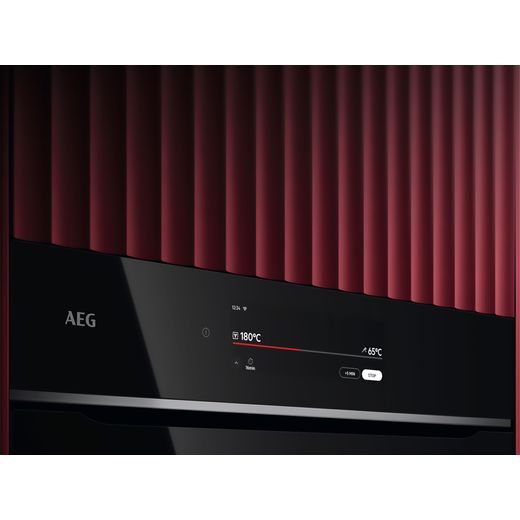 AEG ProAssist Built In Electric Single Oven - Black - Close up shot