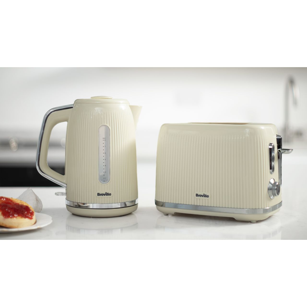 VTR003 | Breville Toaster | ao.com