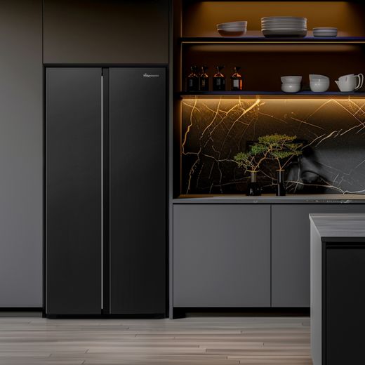 Fridgemaster American Fridge Freezer - Black - Fridge freezer in kitchen