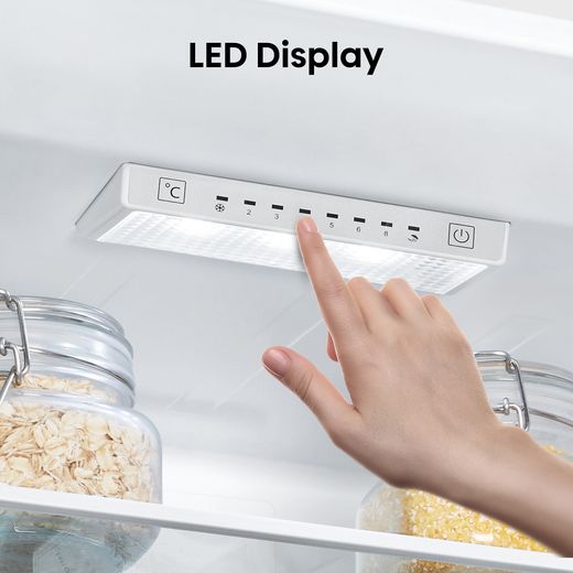 Hisense 70/30 Frost Free Fridge Freezer - White - Annotation - LED Display