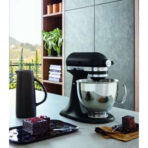 KitchenAid 5KSM125BBM Stand Mixer_7