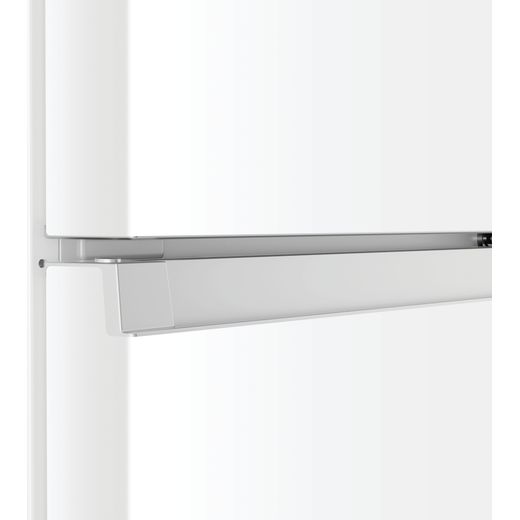 Hoover HONCQ3T518EWWK 185cm 50/50 No Frost Fridge Freezer - White  - close up handle shot