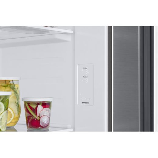 Samsung American Fridge Freezer - Black - Control panel shot 