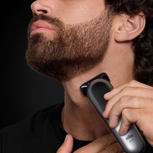 AIO7560 - person shaving shot