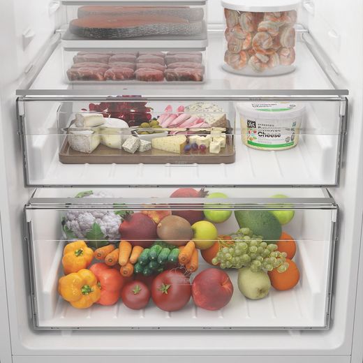 Hotpoint HPMLS 1411 W4UK 171cm Fridge - White - close up drawer shot 