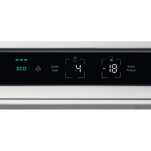 AEG 8000 Series Frost Free Fridge Freezer - White - Control panel shot