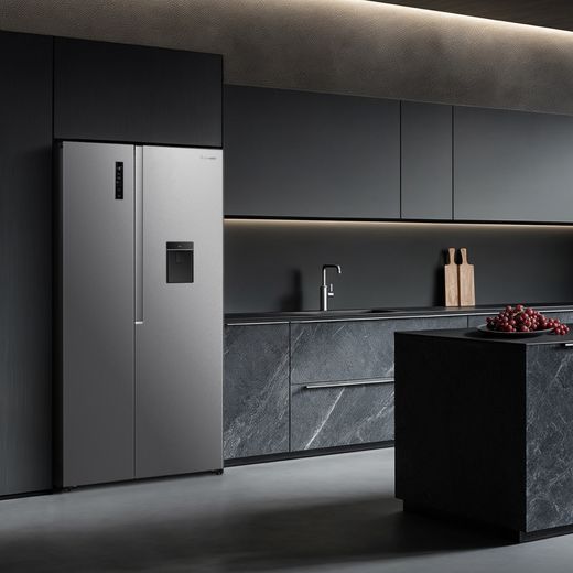 Fridgemaster American Fridge Freezer - Silver - Fridge freezer in kitchen shot