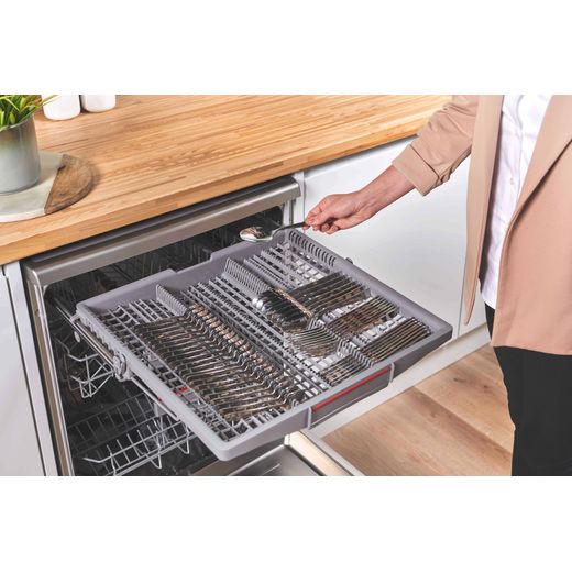 Bosch Series 6 Standard Dishwasher - Silver - Filling cutlery drawer