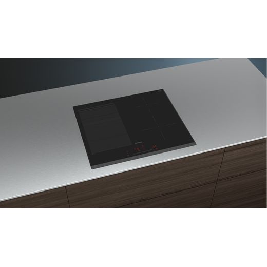 Siemens IQ-700 EX651HEC1E 59cm Induction Hob - Black - hob in kitchen shot 