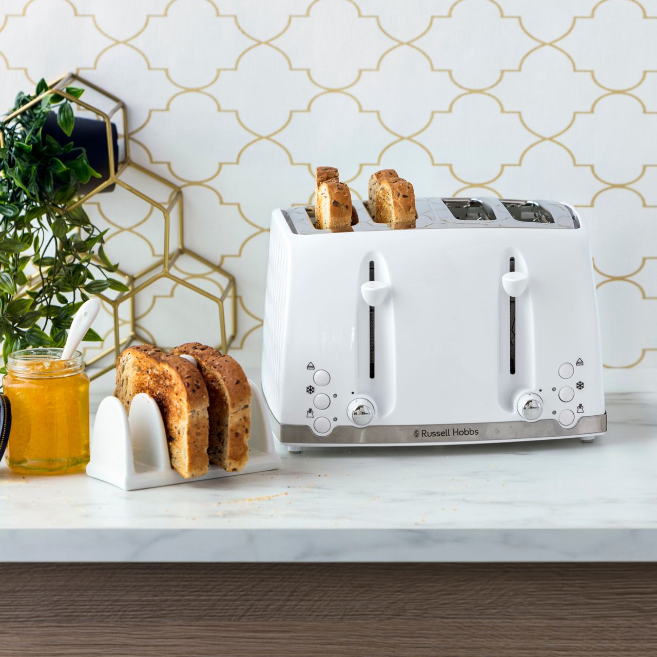 russell hobbs white honeycomb toaster