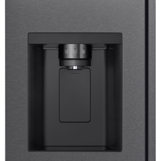 LG NatureFRESH™ American Fridge Freezer - Matte Black - Water dispenser shot