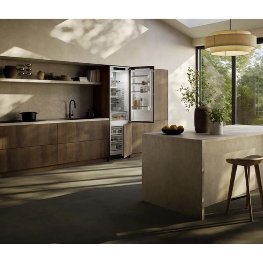 Liebherr Pure ICNd5603 194cm Integrated Frost Free Fridge Freezer - White - Fridge freezer in kitchen shot