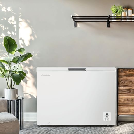 Fridgemaster Chest Freezer - White - Freezer in living room shot