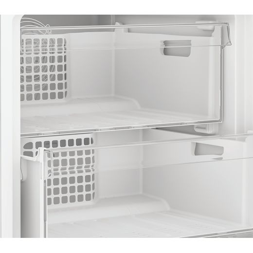 Hotpoint HPKH 1261 W5UK 182cm High 50/50 Frost Free Fridge Freezer - White - Close up drawer shot