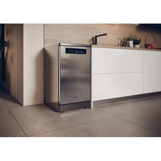 Haier I-Pro Shine Series 5 Standard Dishwasher - Silver - Dishwasher in kitchen