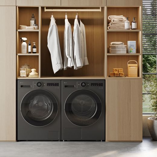 LG VX70 Series AI Dry RHX7009TBB Wifi Connected 9Kg Heat Pump Tumble Dryer - Black - Tumble dryer in room