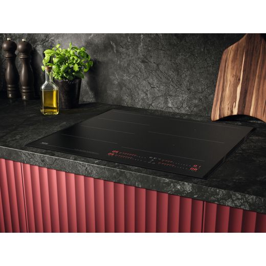 AEG 6000 FlexiBridge® TI64IG00FZ 59cm Induction Hob - Black - Hob in kitchen