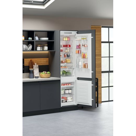 Hotpoint Integrated 70/30 Total No Frost Fridge Freezer - White - Fridge freezer in ki then shot 