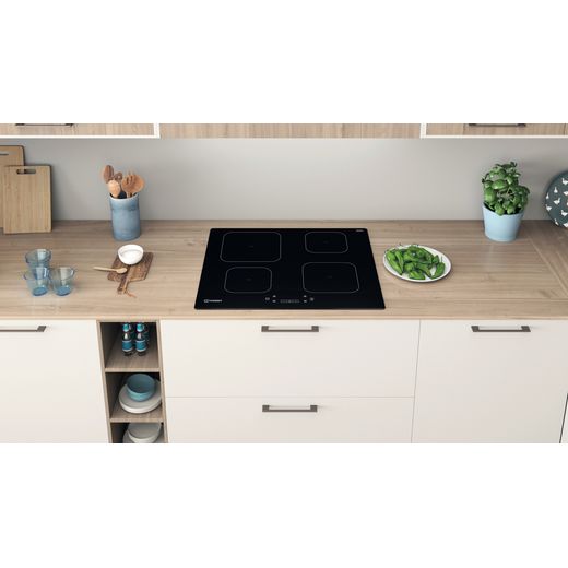 Indesit IS83Q60NE 59cm Induction Hob - Black - Hob in modern kitchen
