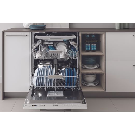 DIO3T131FEUK_WH_indesit_dishwasher_03