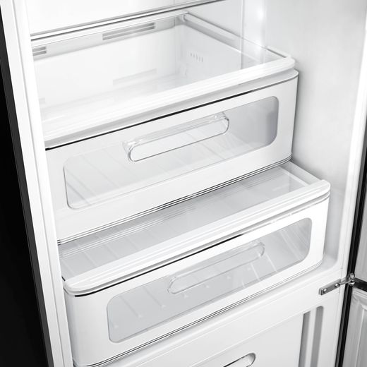 Smeg 50's Style FAB32RBL6UK 197cm Frost Free Fridge Freezer - Black - Close up inside shot