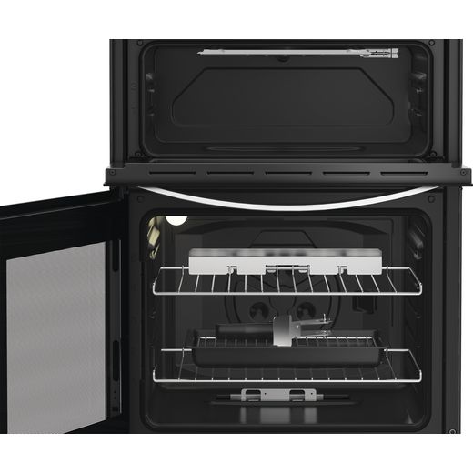 Indesit ITG6GW Gas Cooker White - Inside cavity and trays shot