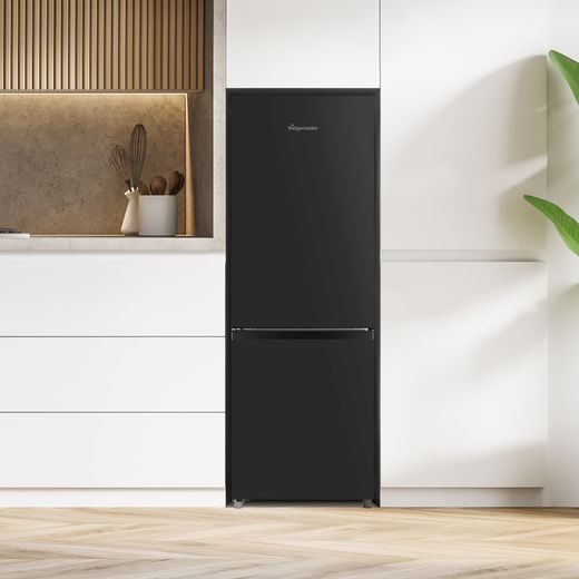 Fridgemaster MC50165EB 143cm 60/40 Small Fridge Freezer - Black - Fridge freezer in kictehn shot
