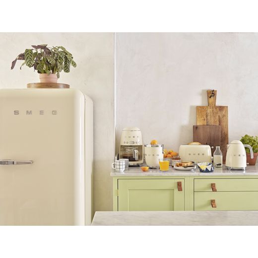 Smeg 50's Retro Filter Coffee Machine with Timer - Cream - Coffee machine in kitchen