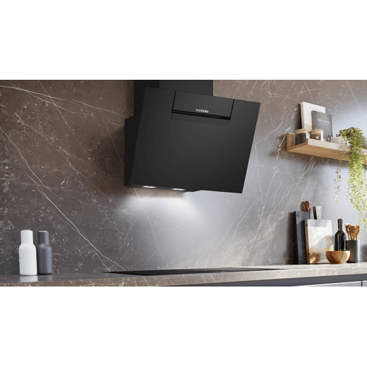 Siemens LC67KFN60B Chimney Cooker Hood - Black - Cooker hood in kitchens shot 