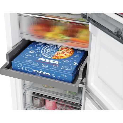 Hoover HONCQ3T518ENWK 185cm 50/50 Frost Free Fridge Freezer - White - close up tray shot