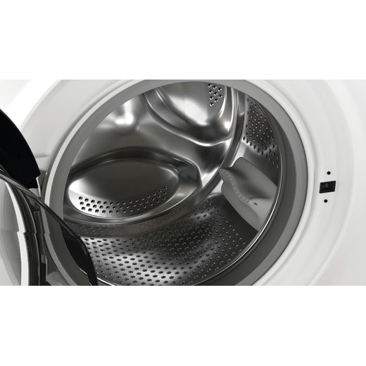 Hotpoint NSWM 7469 W UK 7kg Washing Machine with 1400 rpm - White - Drum closeup