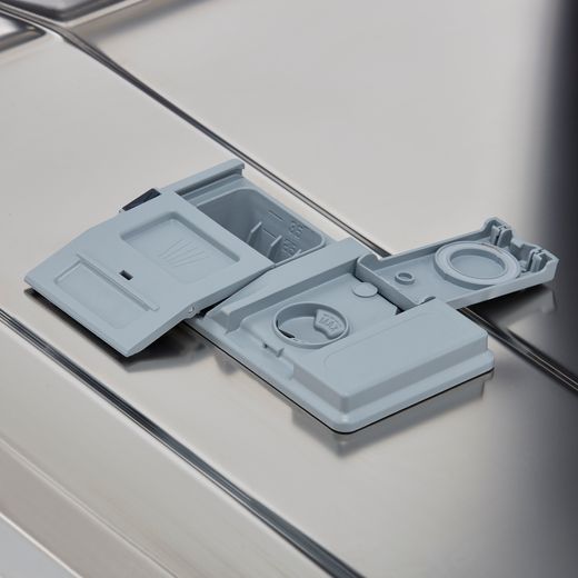 Indesit Fully Integrated Standard Dishwasher - White with Fixed Door Fixing Kit