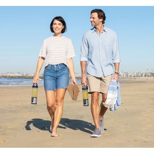 Ninja Blast BC151UKBK Portable Blender - Black - Couple walking on beach