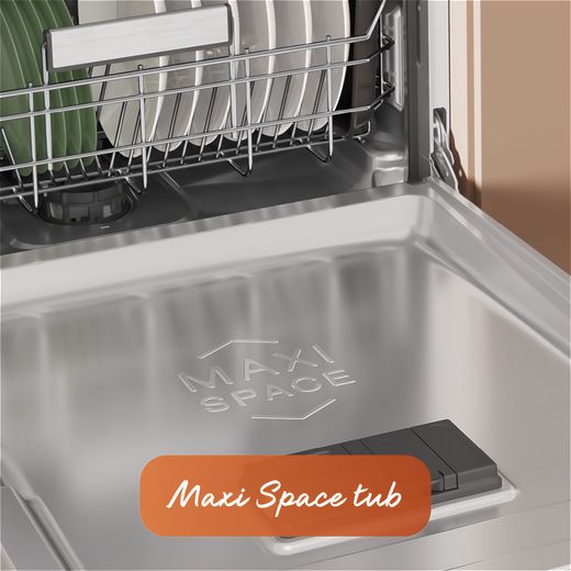 Hotpoint Fully Integrated Standard Dishwasher - Black - Annotation - Maxi space tub shot
