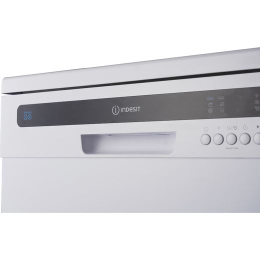 Indesit Standard Dishwasher - White - Close up shot 