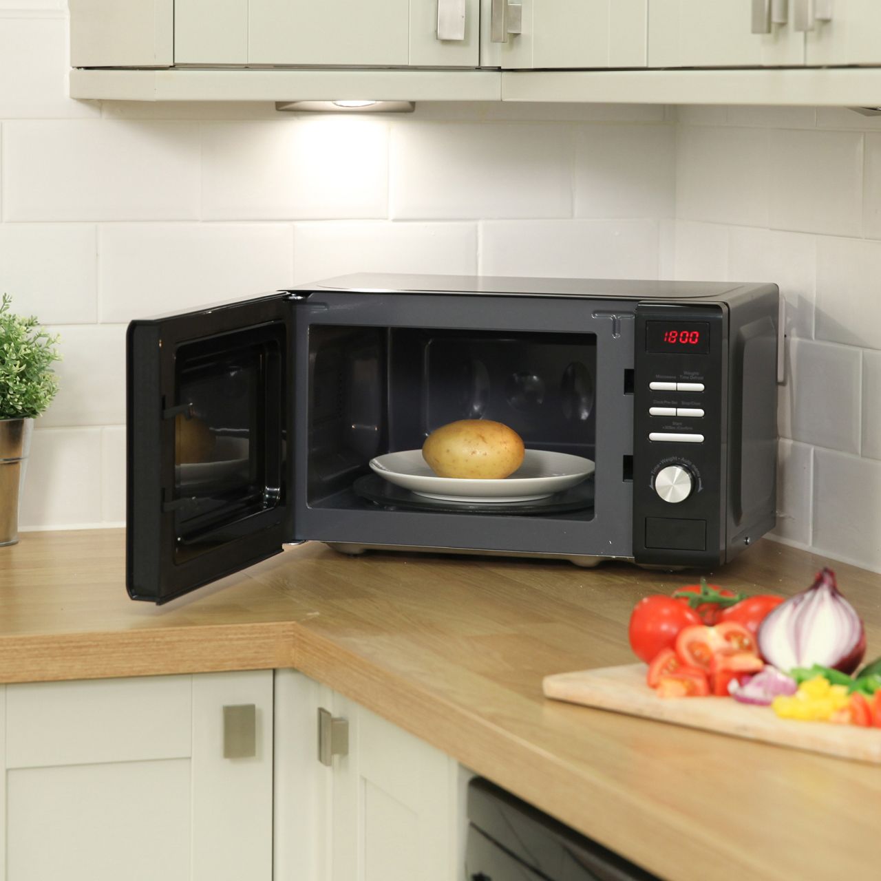 Russell Hobbs RHM2064B 20 Litre Microwave Review