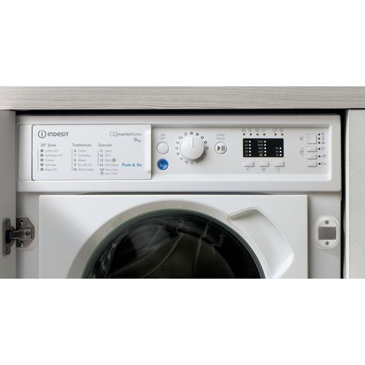 Indesit BI WMIL 91485 UK 8kg Washing Machine with 1400 rpm - White - Control panel shot