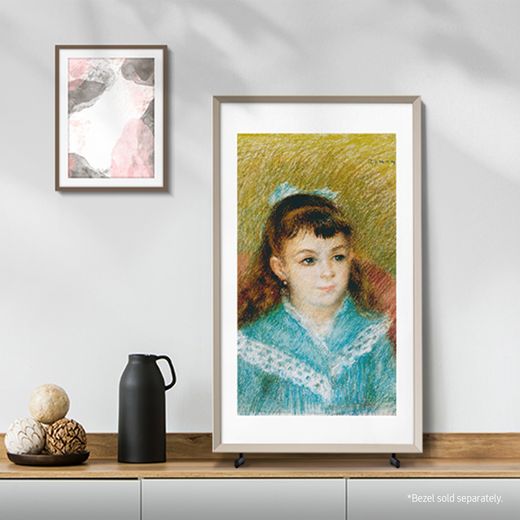 Samsung The Frame 32" 1080p Full HD QLED The Frame Smart TV [2023] - TV on table