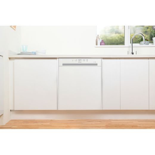 Indesit Integrated Standard Dishwasher - White - Dishwasher in kitchen shot