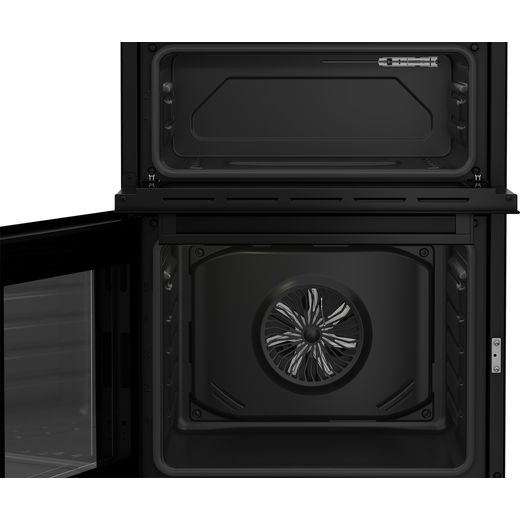 Beko AeroPerfect™ 60cm Electric Cooker with Ceramic Hob - Black - Close up inside shot