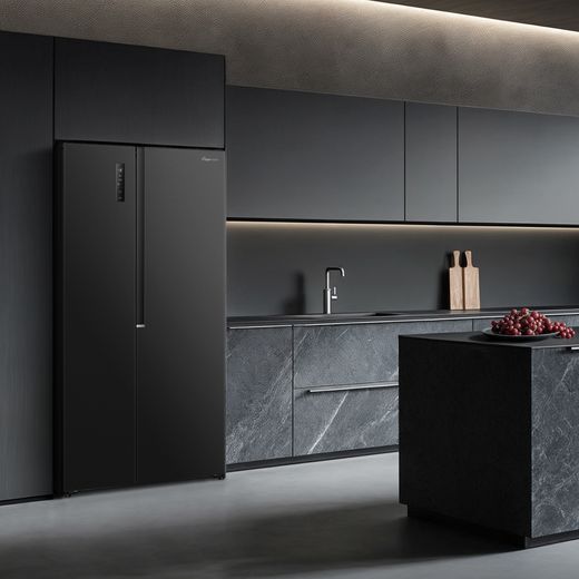 Fridgemaster American Fridge Freezer - Black - Fridge freezer in kitchen shot