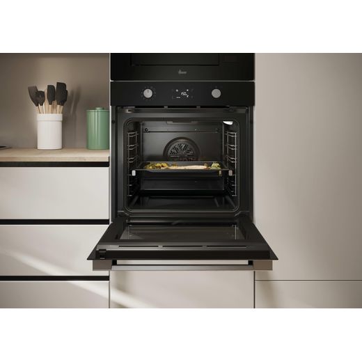 Hoover HO6 H5B3YTX Wifi Connected Built In Electric Single Oven with Pyrolytic Cleaning - Stainless Steel  - Oven in kicthen shot 