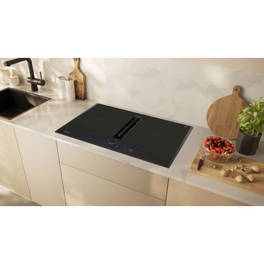 NEFF V68AUX4C0 Induction Hob Black - hob in kitchen shot