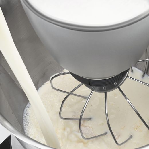 Bosch MUM4807GB Stand Mixer review with pictures