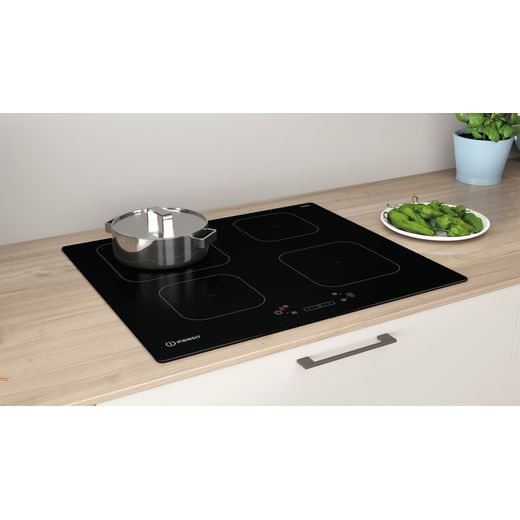 Indesit IS83Q60NE 59cm Induction Hob - Black - Hob in modern kitchen