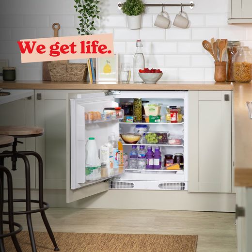 Russell Hobbs RH82BULF1E1W Fridge White - Annotation - We get life shot 