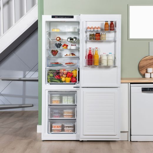 Bosch Series 4 60/40 Frost Free Fridge Freezer - White - Fridge with door open shot
