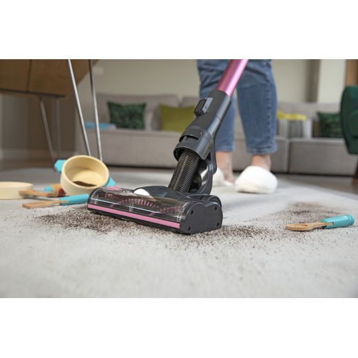 916116_PI - Person cleaning floor shot