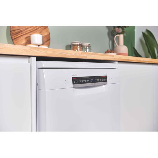 Bosch Series 6 Standard Dishwasher - White - Control panel